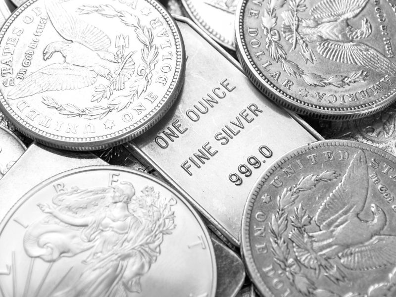 Najważniejsze zalety długoterminowej inwestycji w srebro